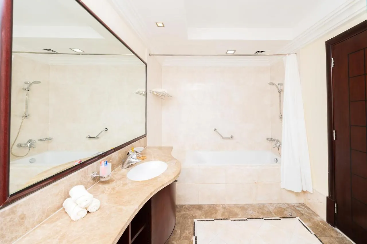 Apartment Grandeur Resort Palm Jumeirah Beachfront & Pool Dubai United Arab Emirates